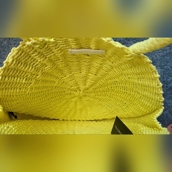 NWOT French Connection 15” Yellow natural fiber bag - Picture 6 of 6